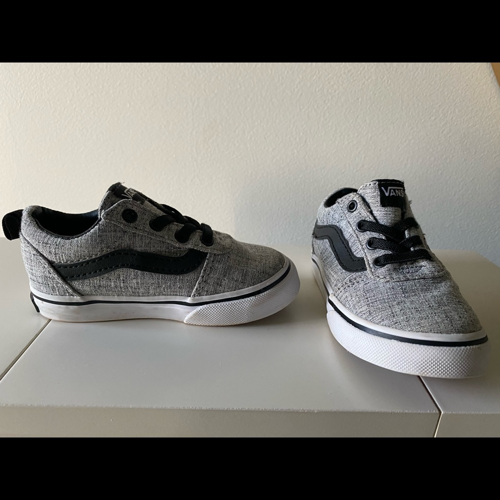 Toddler vans size 7